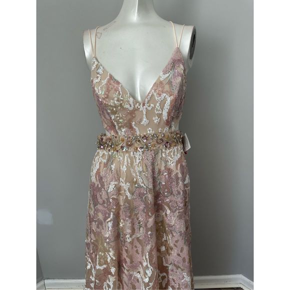 MAC DUGGAL EMBELLISHED V-NECK A LINE GOWN - Picture 5 of 10